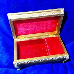 Sankyo  Jewelry / Music Box